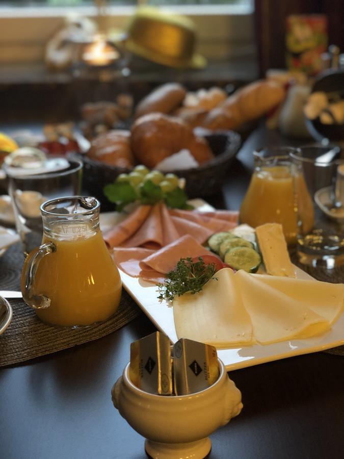 Frischbier'S Gaestezimmer Schmelz-Primsweiler Esterno foto